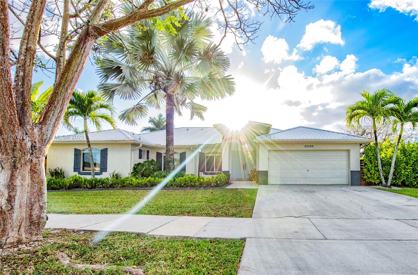 32160 SW 202nd Avenue Homestead FL 33030