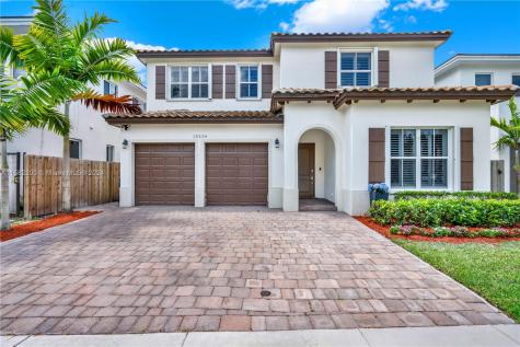 15236 SW 175th Street Miami FL 33187