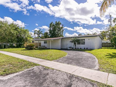 550 NE 172nd Street North Miami Beach FL 33162