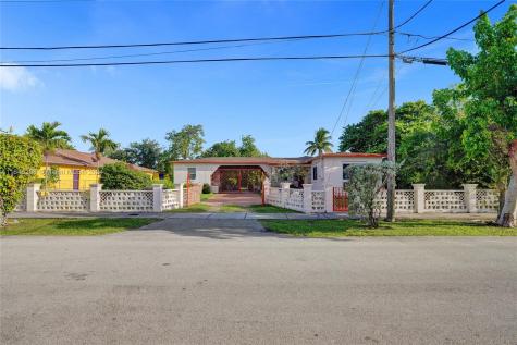 4240 SW 23rd Street West Park FL 33023