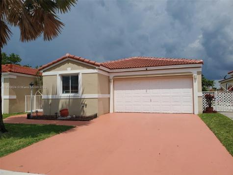 17060 SW 139th Place Miami FL 33177