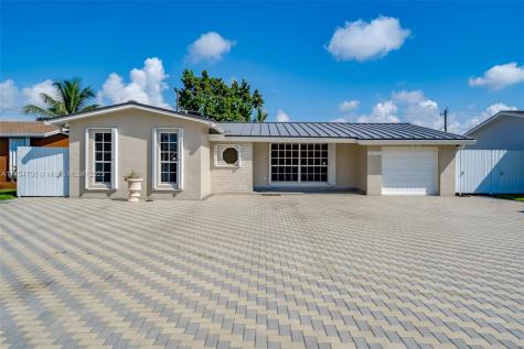 8813 Andora Drive Miramar FL 33025