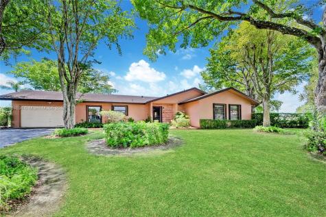 12441 SW 113th Avenue Miami FL 33176