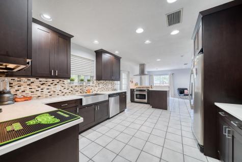 20272 SW 85th Avenue Cutler Bay FL 33189