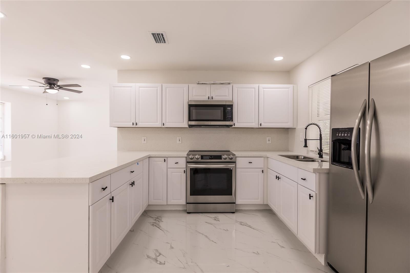 3242 NW 39th Street Lauderdale Lakes FL 33309