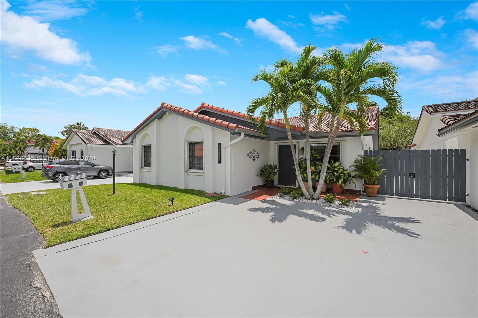 11196 SW 75th Terrace Miami FL 33173