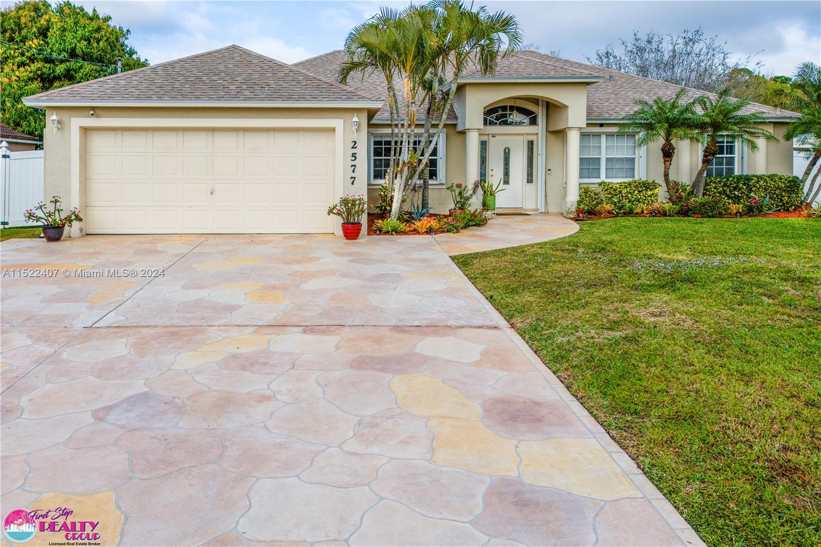 2577 SW National Circle Port St. Lucie FL 34953