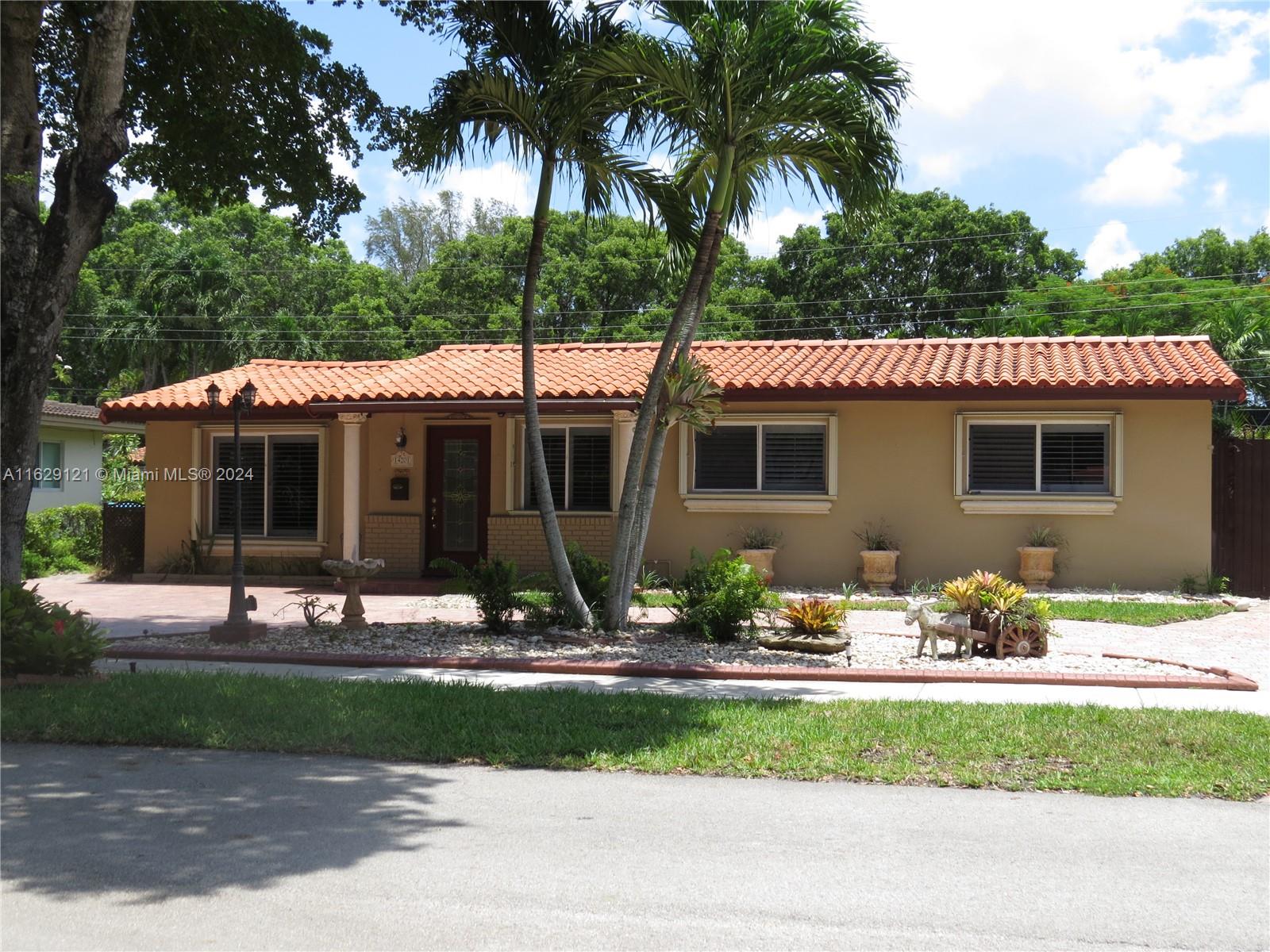 14201 Lake Saranac Avenue Miami Lakes FL 33014