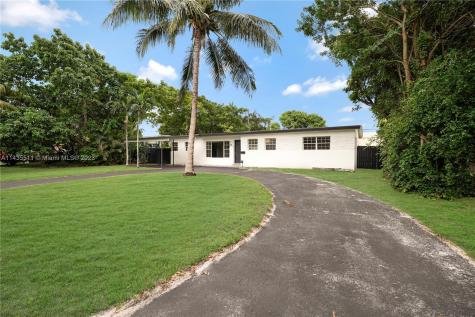 20211 NE 15th Avenue Miami FL 33179