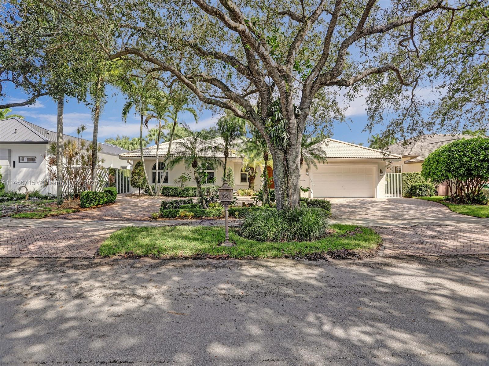 8275 NW 158th Terrace Miami Lakes FL 33016