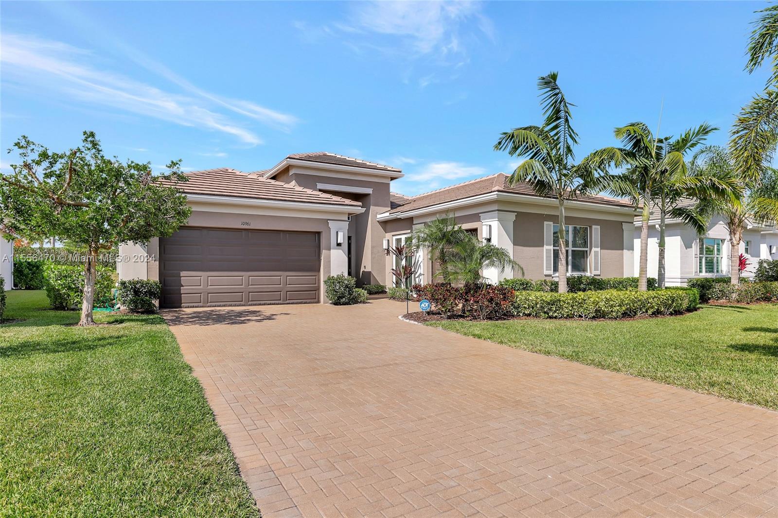 10961 SW Ivory Springs Lane Port St. Lucie FL 34987
