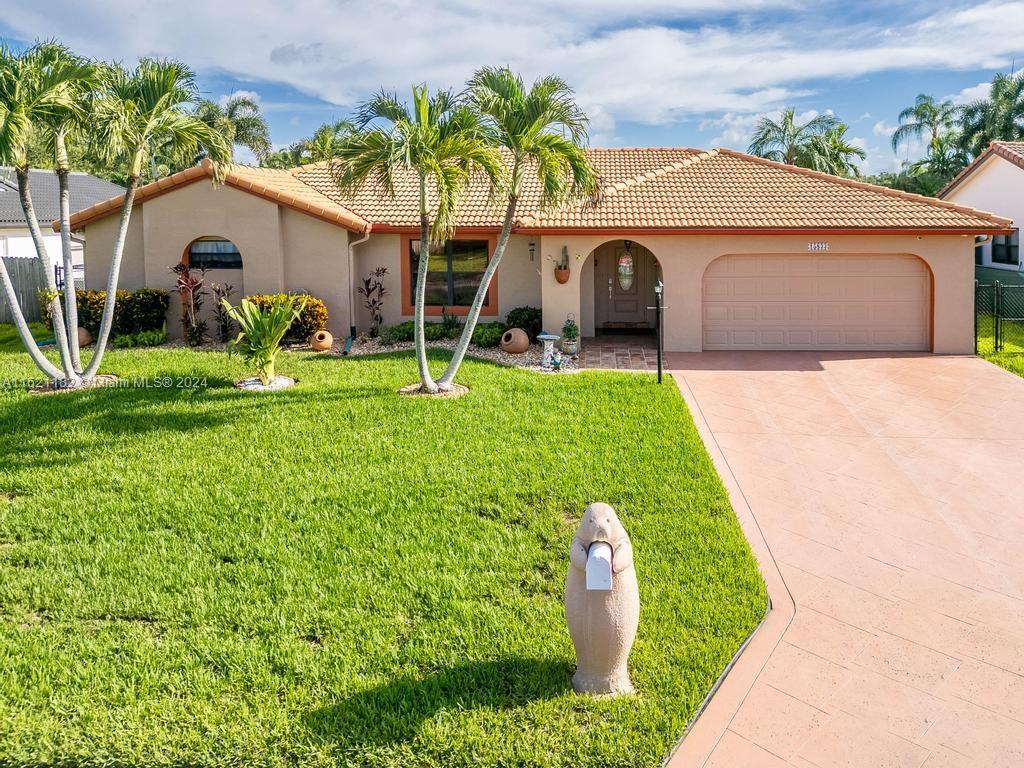 15833 Stonetower Street Davie FL 33331
