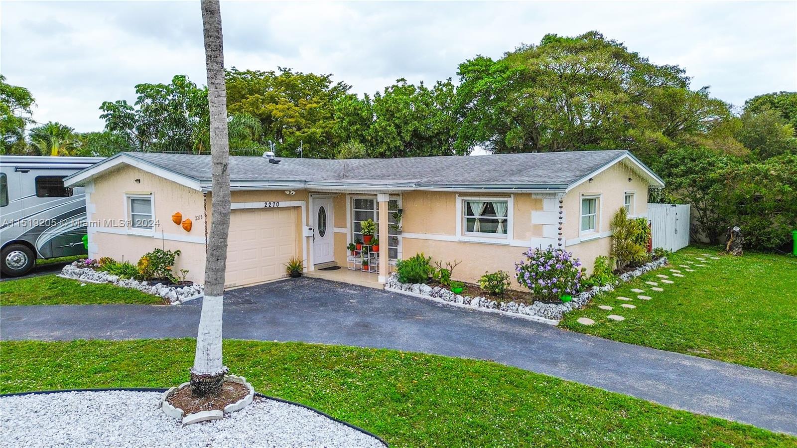2270 NW 74th Avenue Sunrise FL 33313