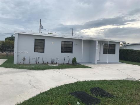 4420 SW 97th Avenue Miami FL 33165