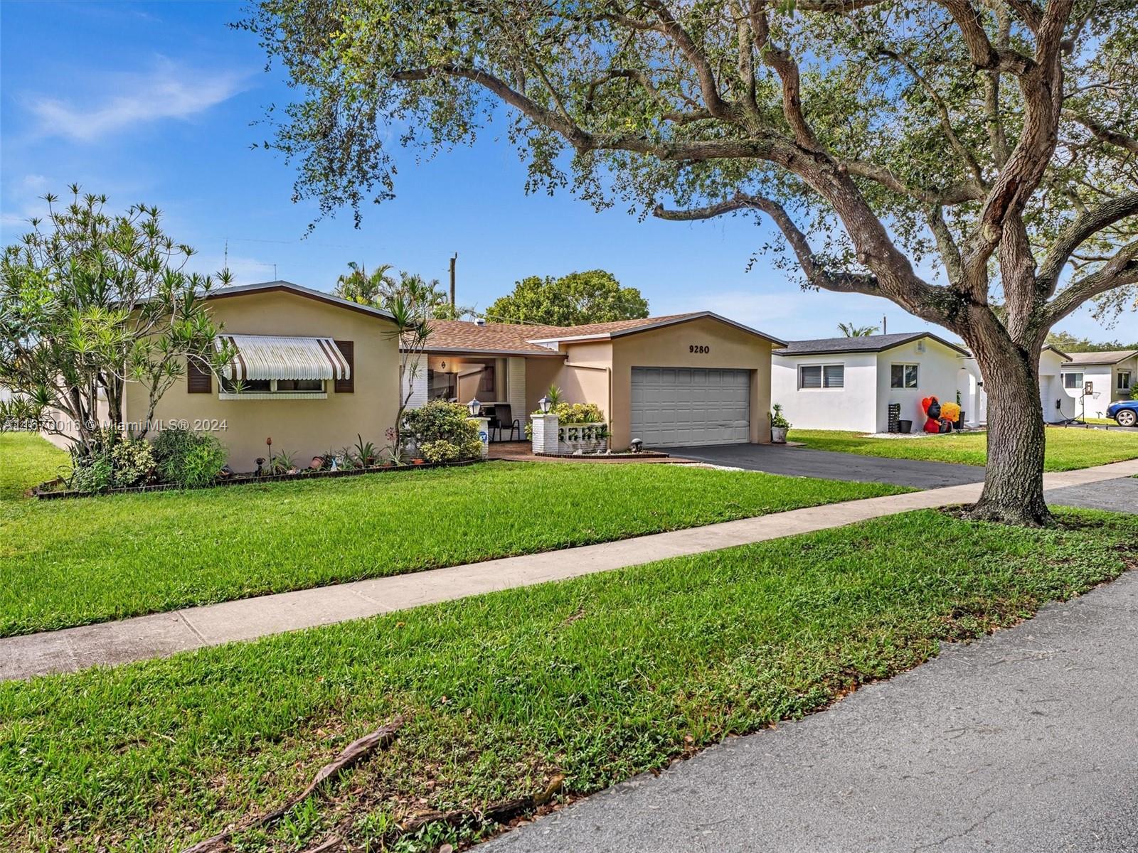 9280 SW 54th Street Cooper City FL 33328