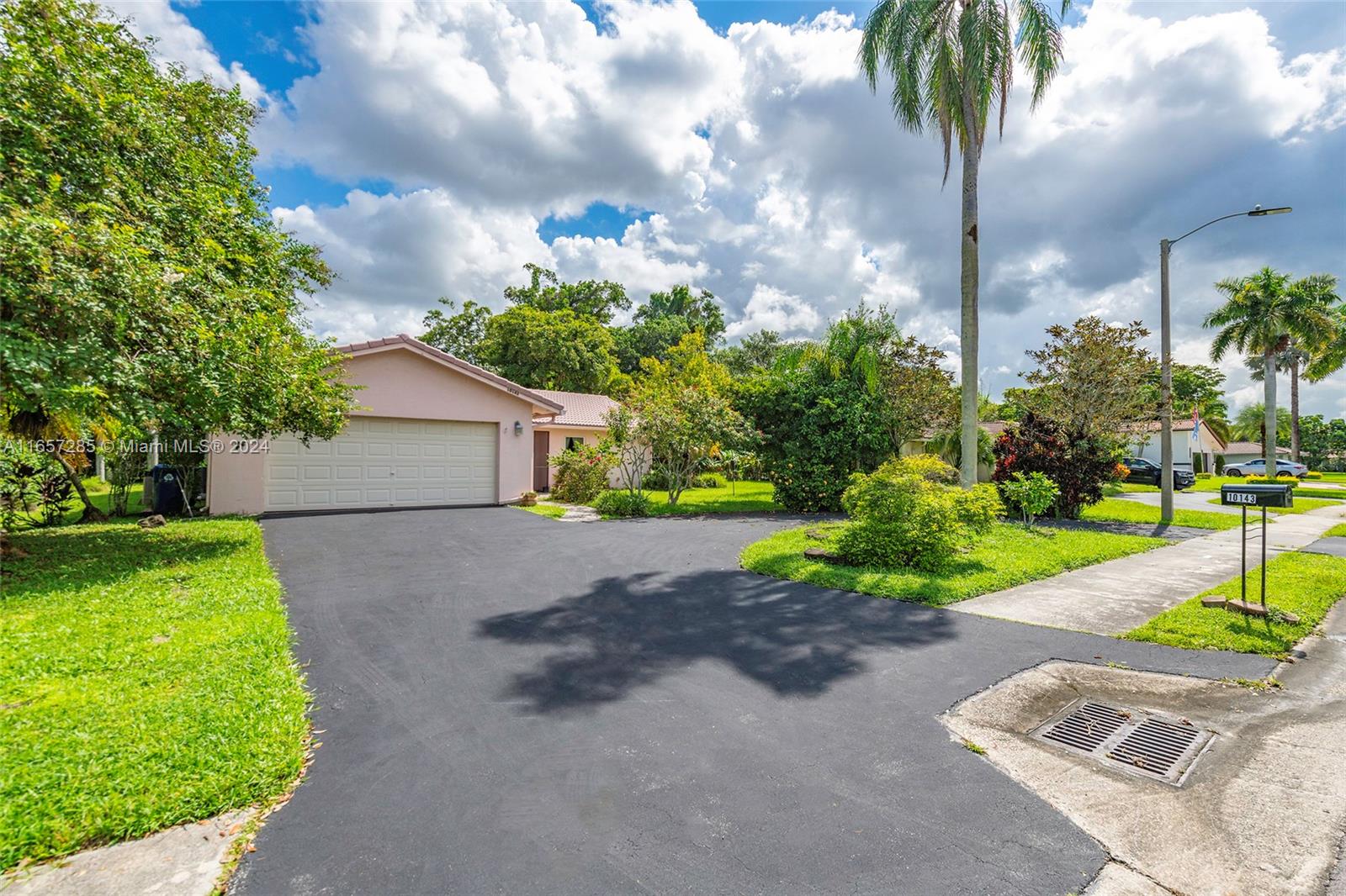 10143 Ramblewood Drive Coral Springs FL 33071