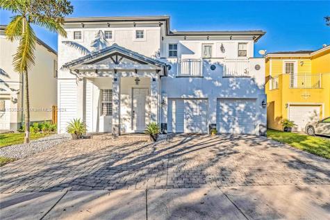 2895 NE 1st Drive Homestead FL 33033