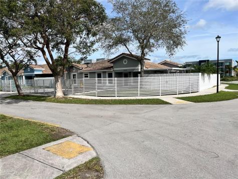 26161 SW 138th Court Road Homestead FL 33032