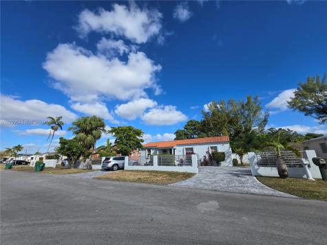 1801 SW 72nd Court Miami FL 33155