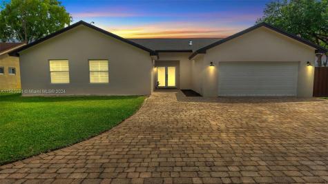5531 SW 147th Court Miami FL 33185