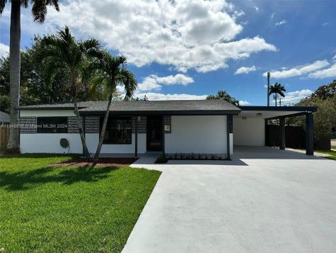 6660 Park Street Hollywood FL 33024