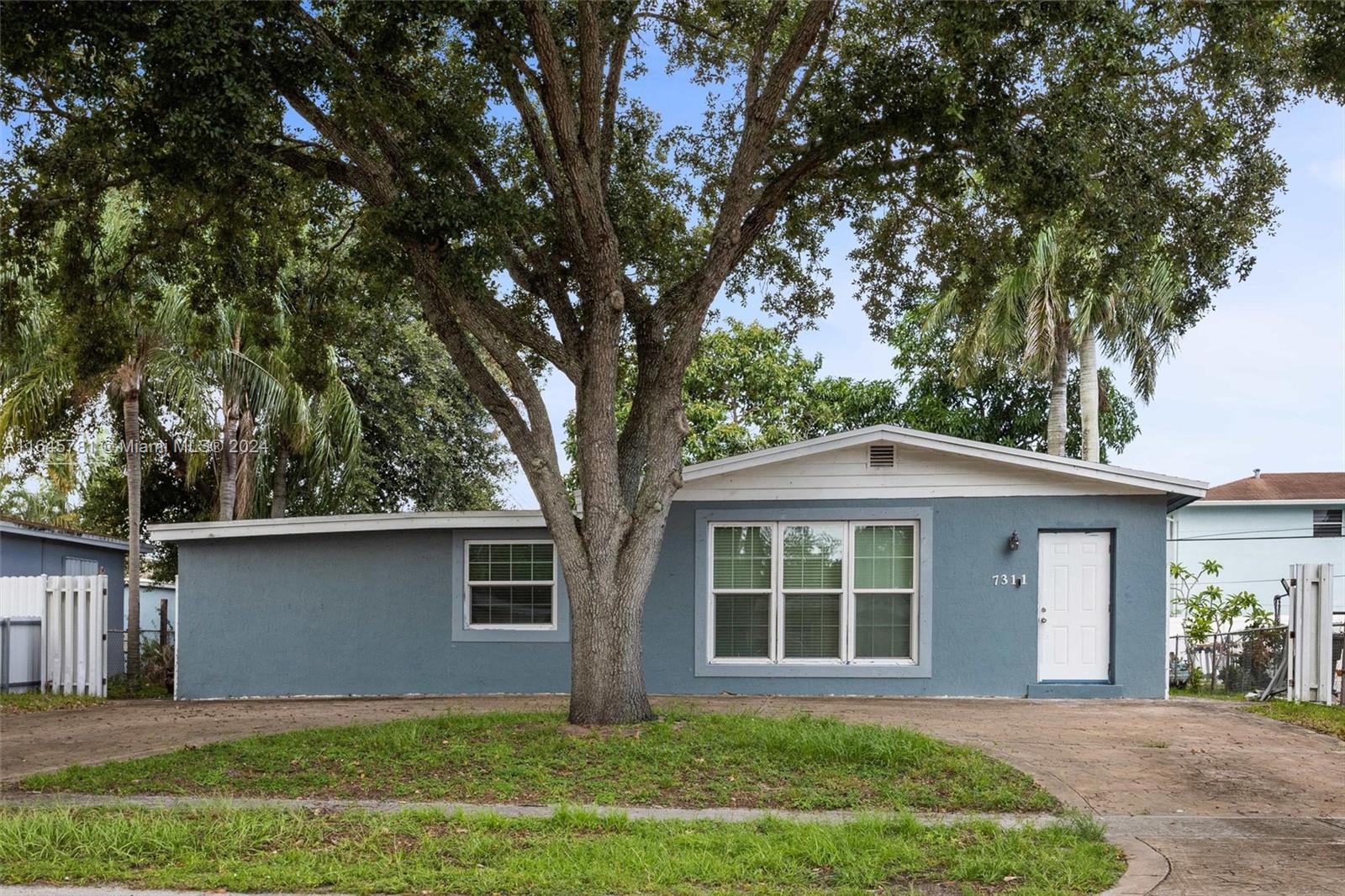 7311 Hayes Street Hollywood FL 33024