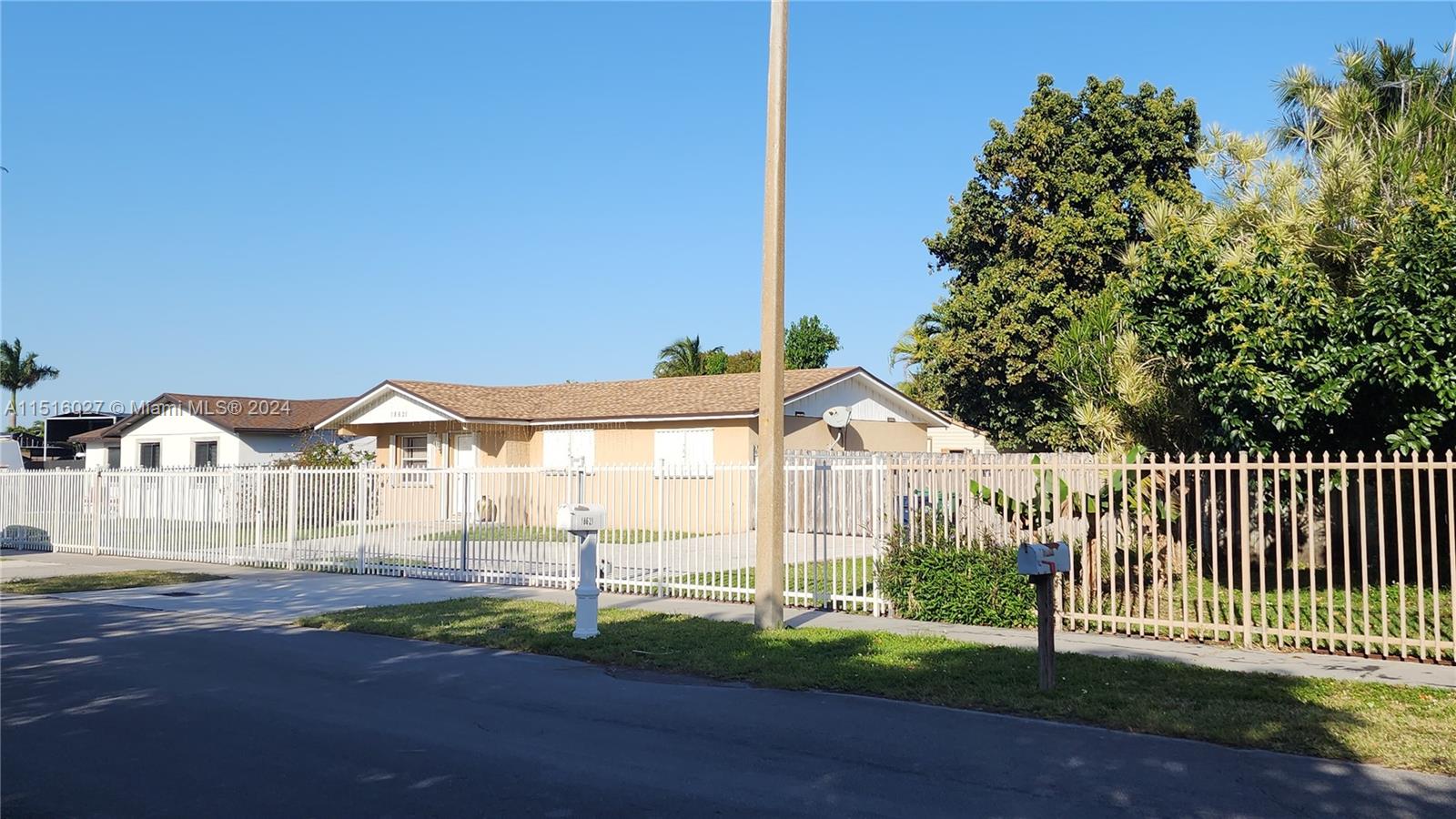 18621 SW 122nd Court Miami FL 33177