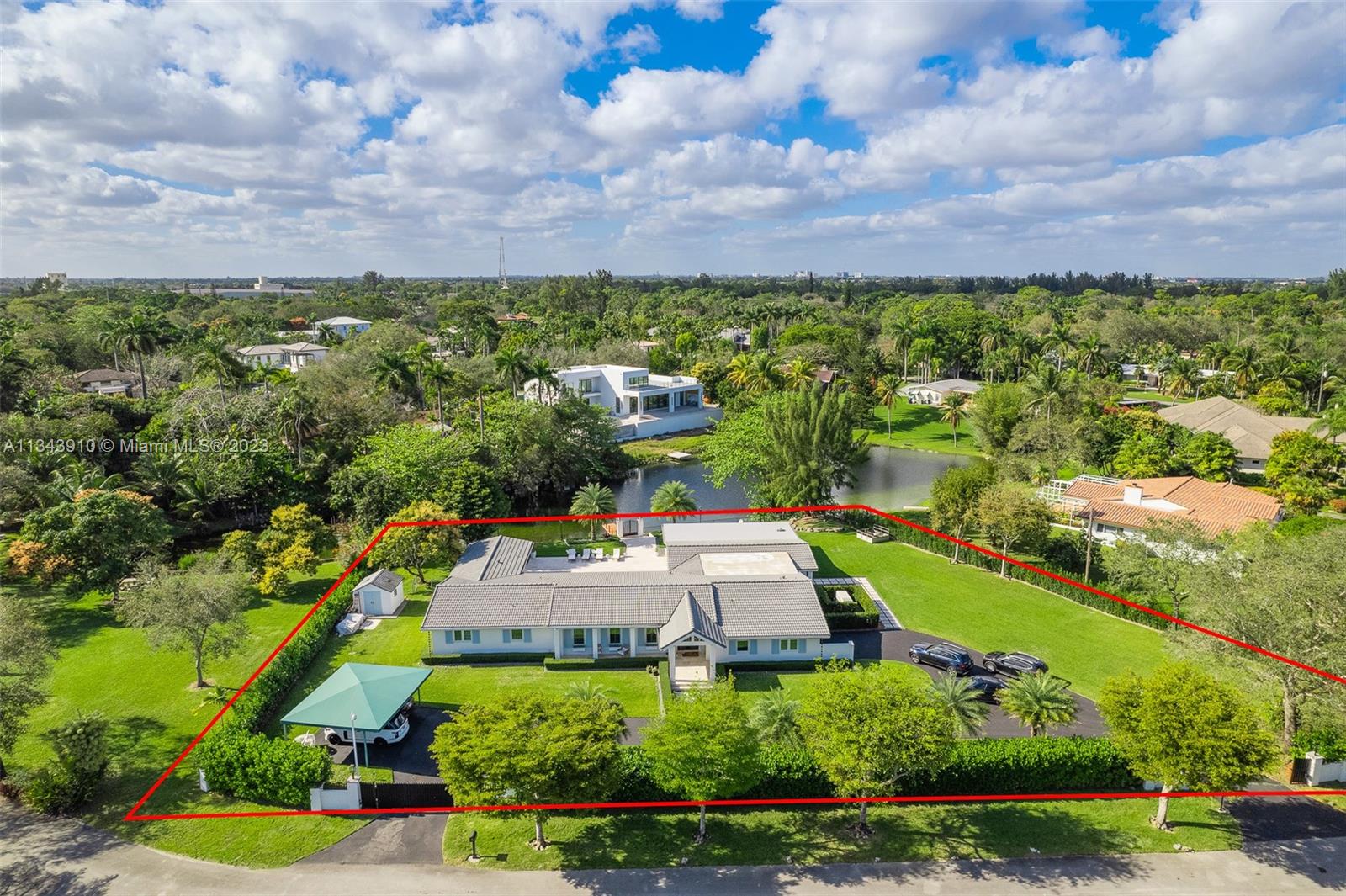 6800 SW 80th Avenue Miami FL 33143
