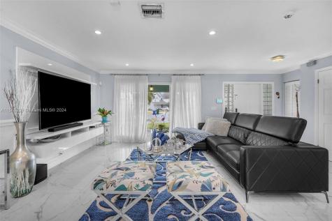 750 NW 207th Avenue Pembroke Pines FL 33029