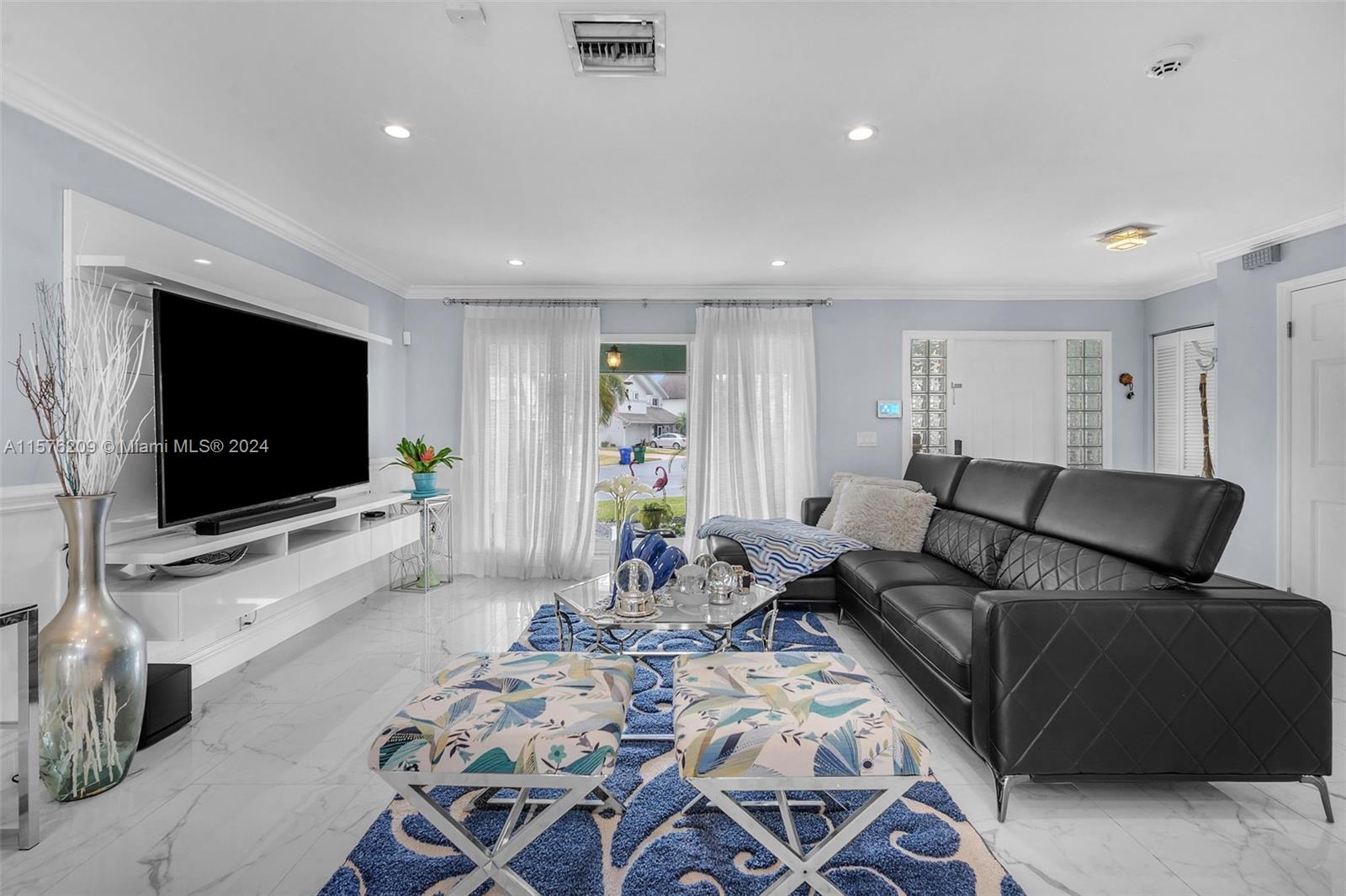 750 NW 207th Avenue Pembroke Pines FL 33029