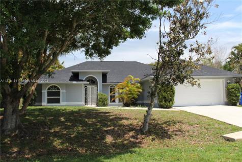 107 Paddock Street Sebastian FL 32958