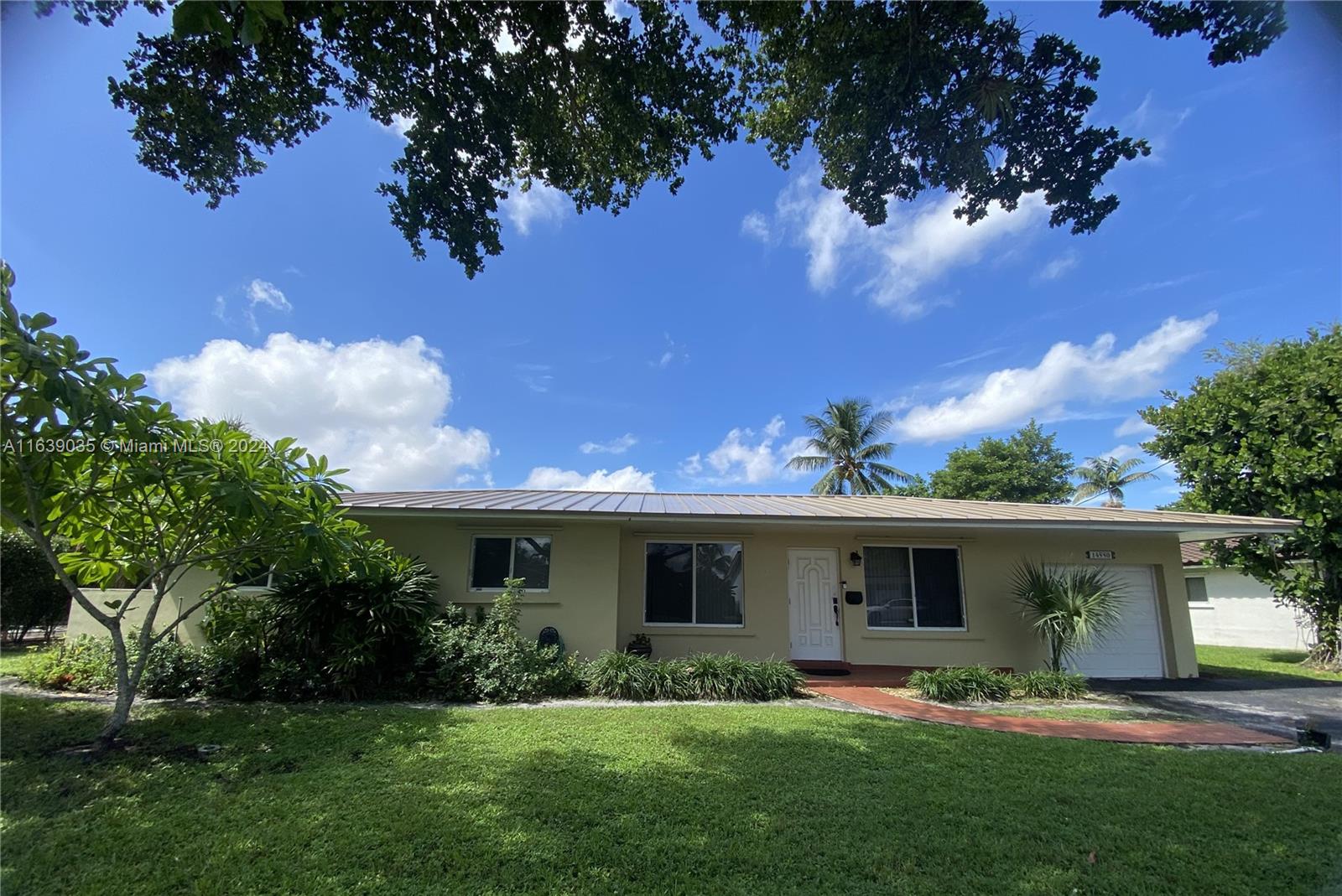 14550 English Road Miami Lakes FL 33014