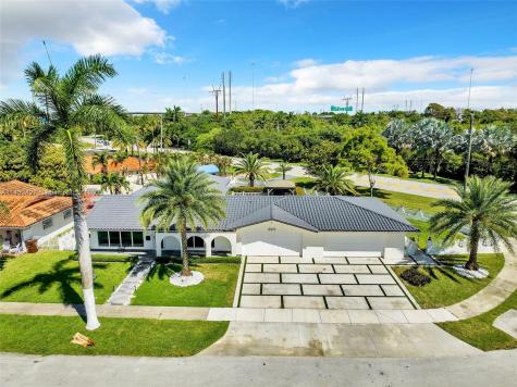 8375 W 18th Lane Drive Hialeah FL 33014