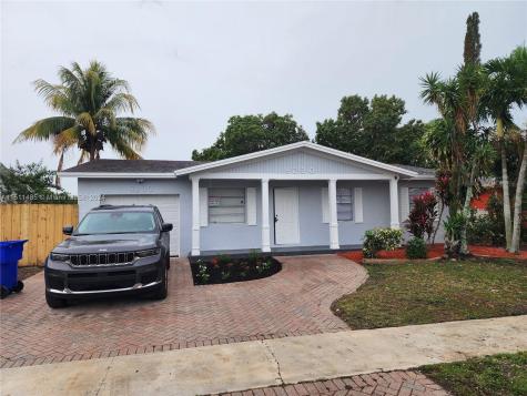 8230 SW 4th Court North Lauderdale FL 33068