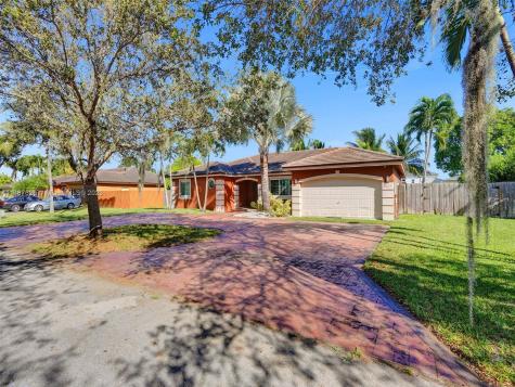 21211 SW 128th Court Miami FL 33177