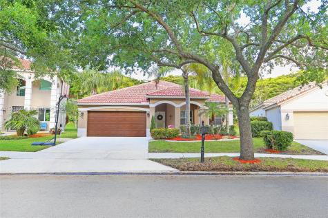 4076 Staghorn Lane Weston FL 33331