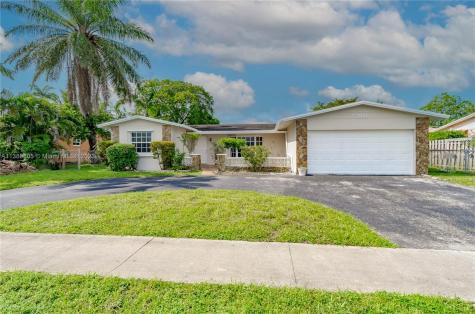 8910 NW 23rd Street Pembroke Pines FL 33024