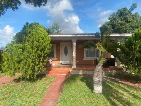 10517 NW 32nd Place Miami FL 33147
