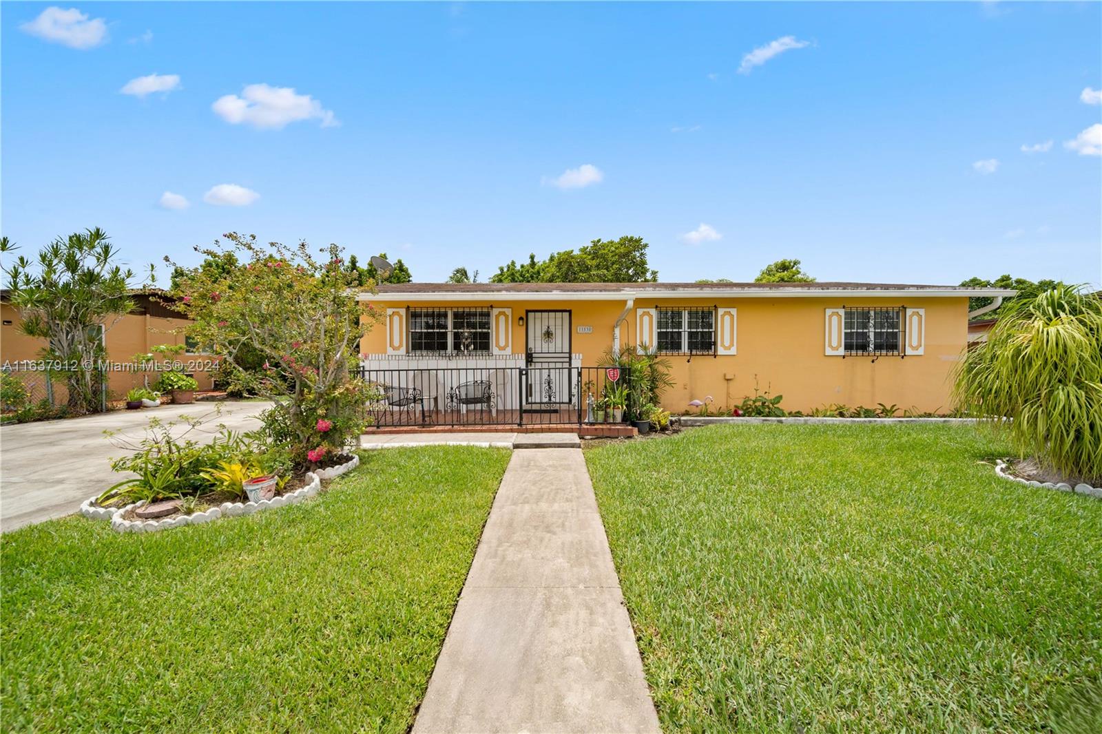 11530 SW 181st Terrace Miami FL 33157