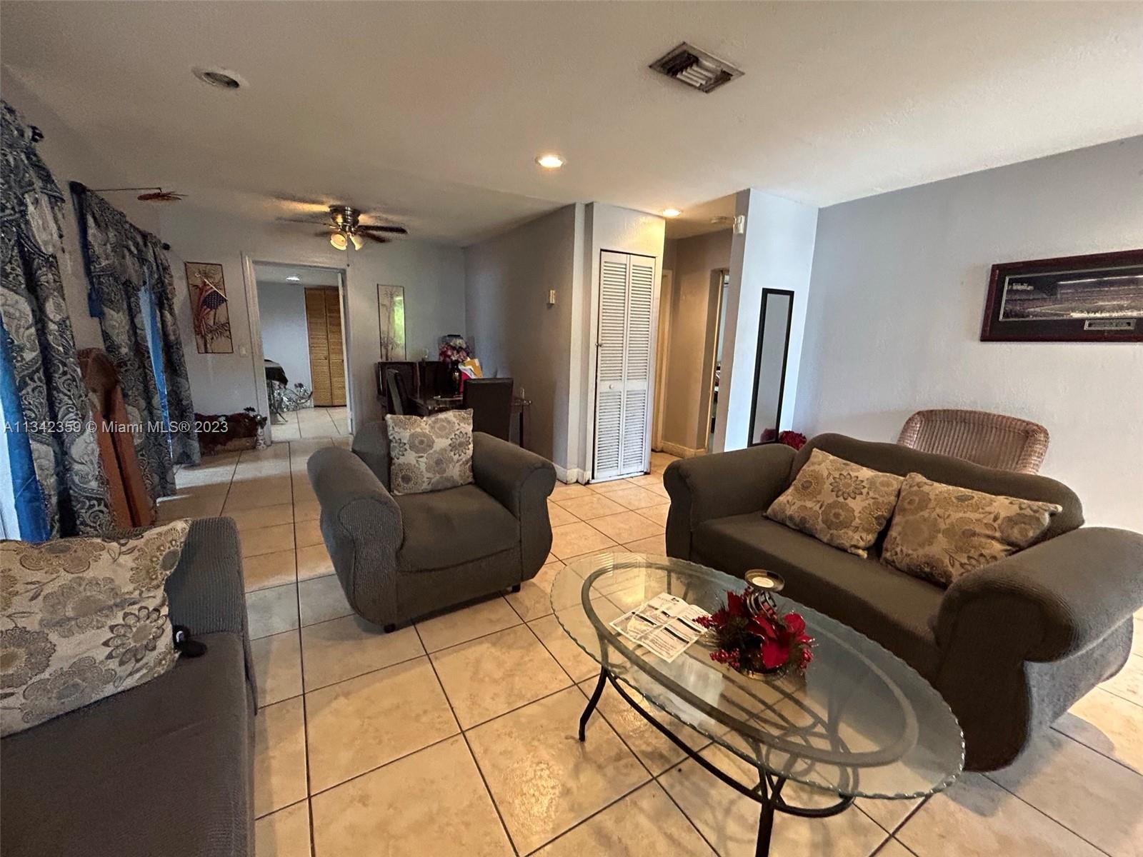 13745 NW 3rd Avenue North Miami FL 33168