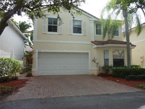 1130 Oysterwood Street Hollywood FL 33019