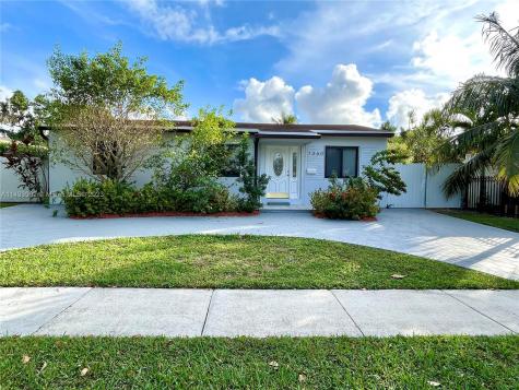 1260 NE 143rd Street North Miami FL 33161