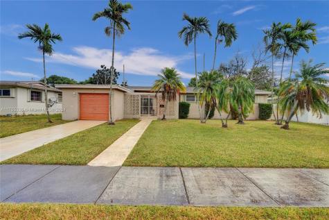 17761 SW 113th Court Miami FL 33157