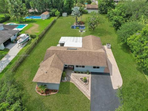 13390 SW 26th Street Davie FL 33325
