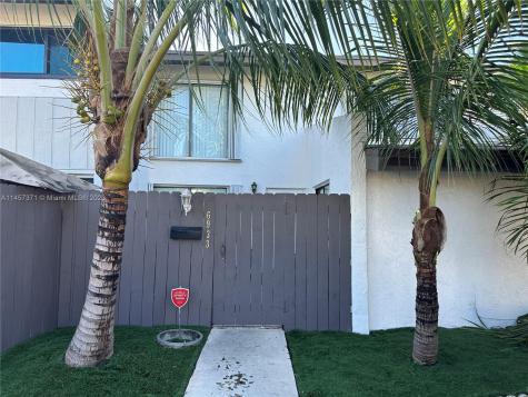 6933 SW 110th Avenue Miami FL 33173