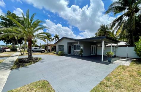 1210 N 74th Terrace Hollywood FL 33024