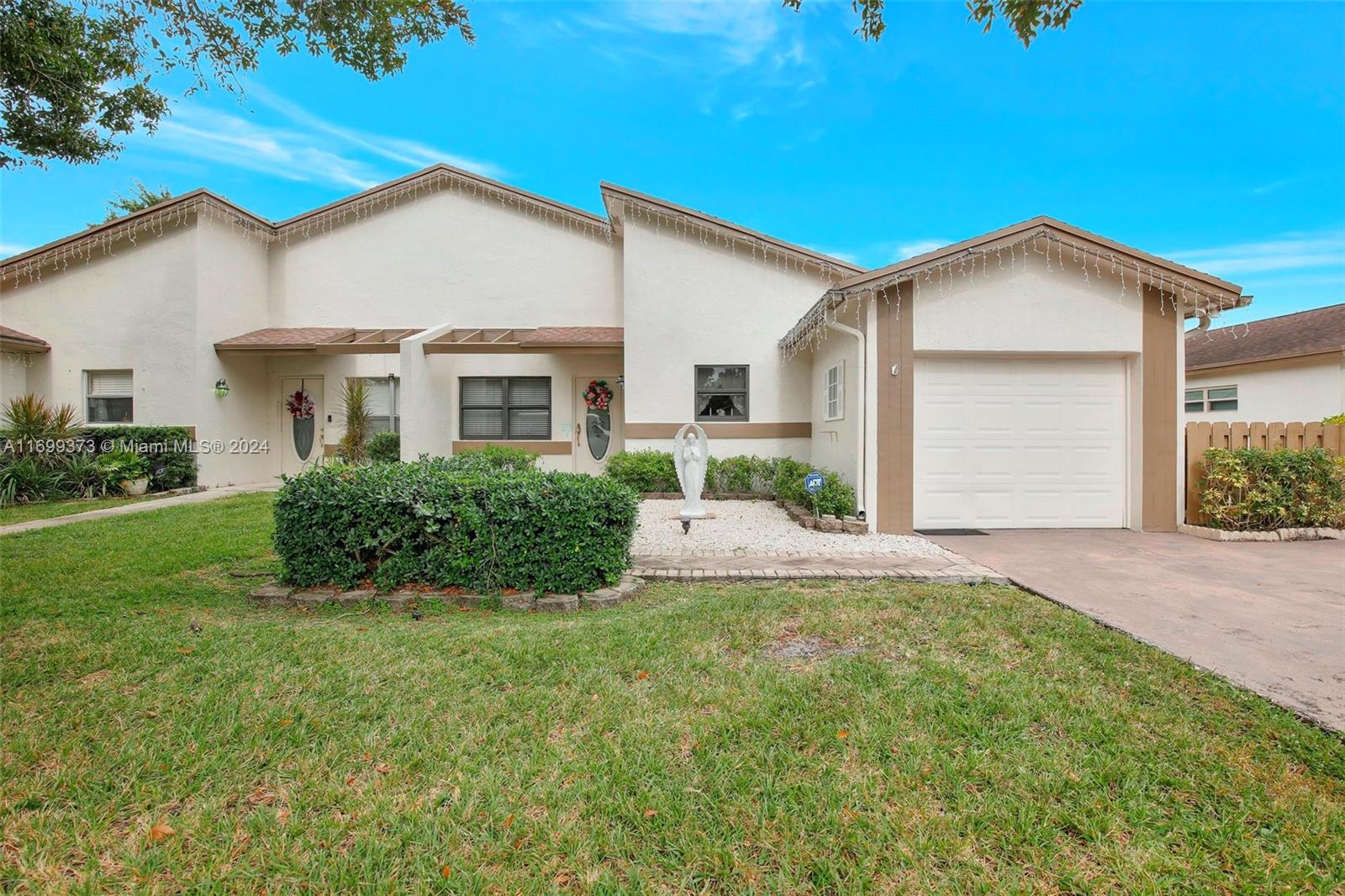 6511 NW 4th Street Plantation FL 33317