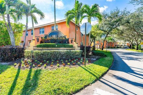 6752 Sienna Club Drive Lauderhill FL 33319