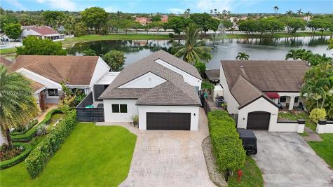 18834 NW 80th Court Hialeah FL 33015