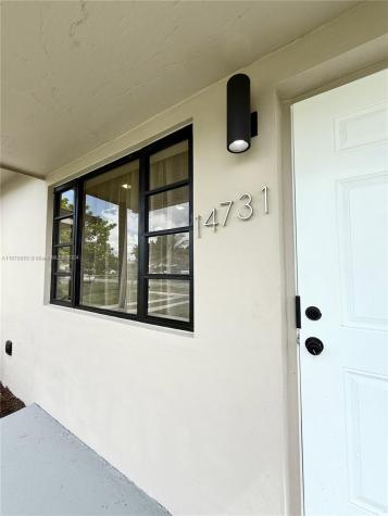 14731 SW 103rd Place Miami FL 33176